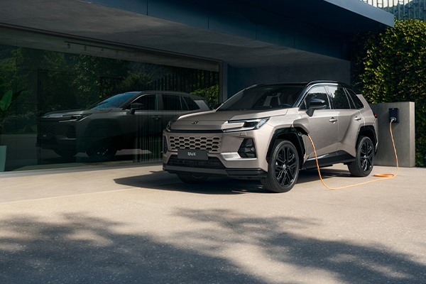 rav4-plug-in-hybrid (1)